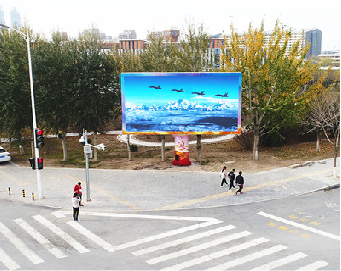 龙岩户外大屏广告投放要点。